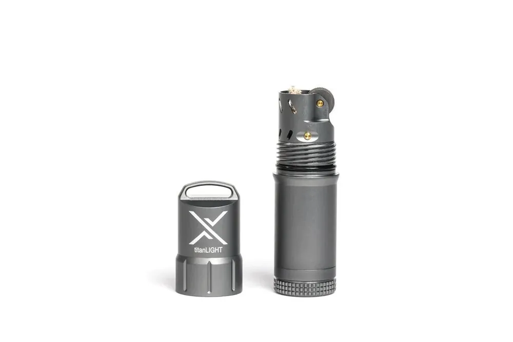 Jen pár kusů - Benzínový zapalovač titanLIGHT™ Exotac®