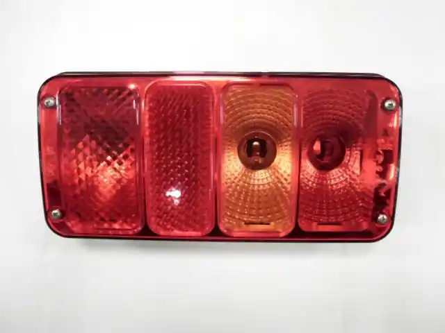 Rychlé odeslání - Svítilna sdružená zadní (osvětlení SPZ z dola), žárovka, 12V 24V