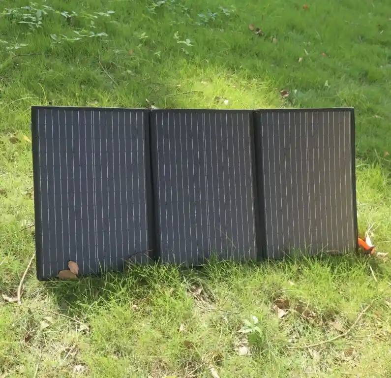 Panel solární 183*97.2*0.3 ETFE, 300W-3dílný | Premium